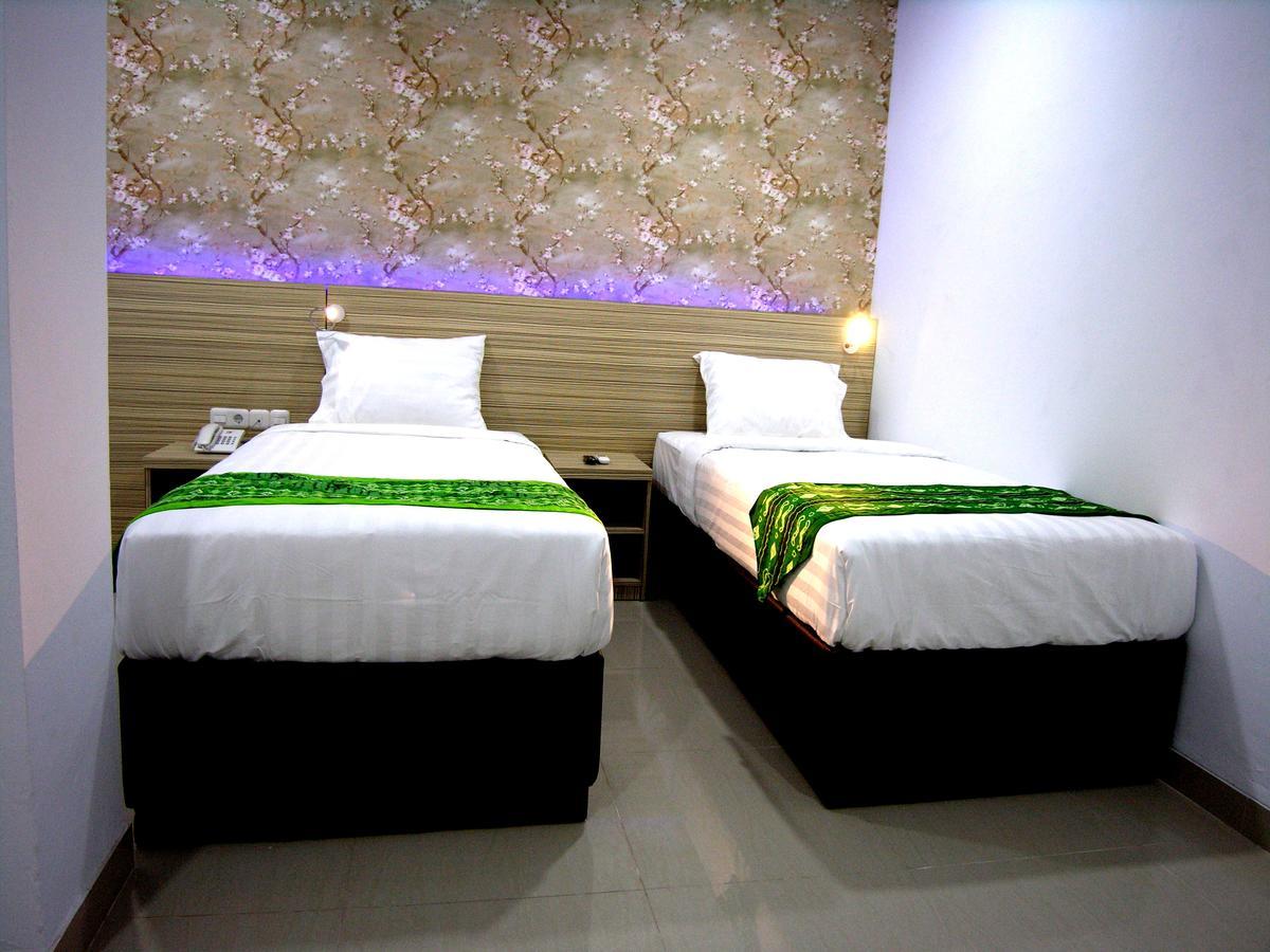 Hotel Delima Banjarmasin (South Kalimantan) Exterior foto
