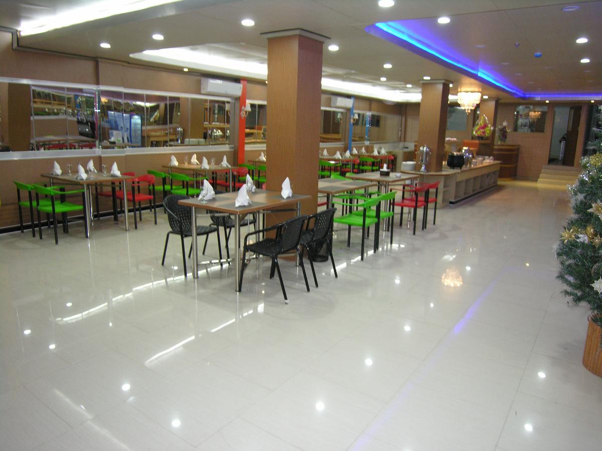 Hotel Delima Banjarmasin (South Kalimantan) Exterior foto