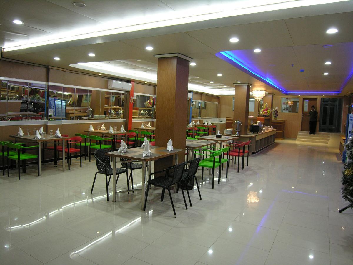 Hotel Delima Banjarmasin (South Kalimantan) Exterior foto