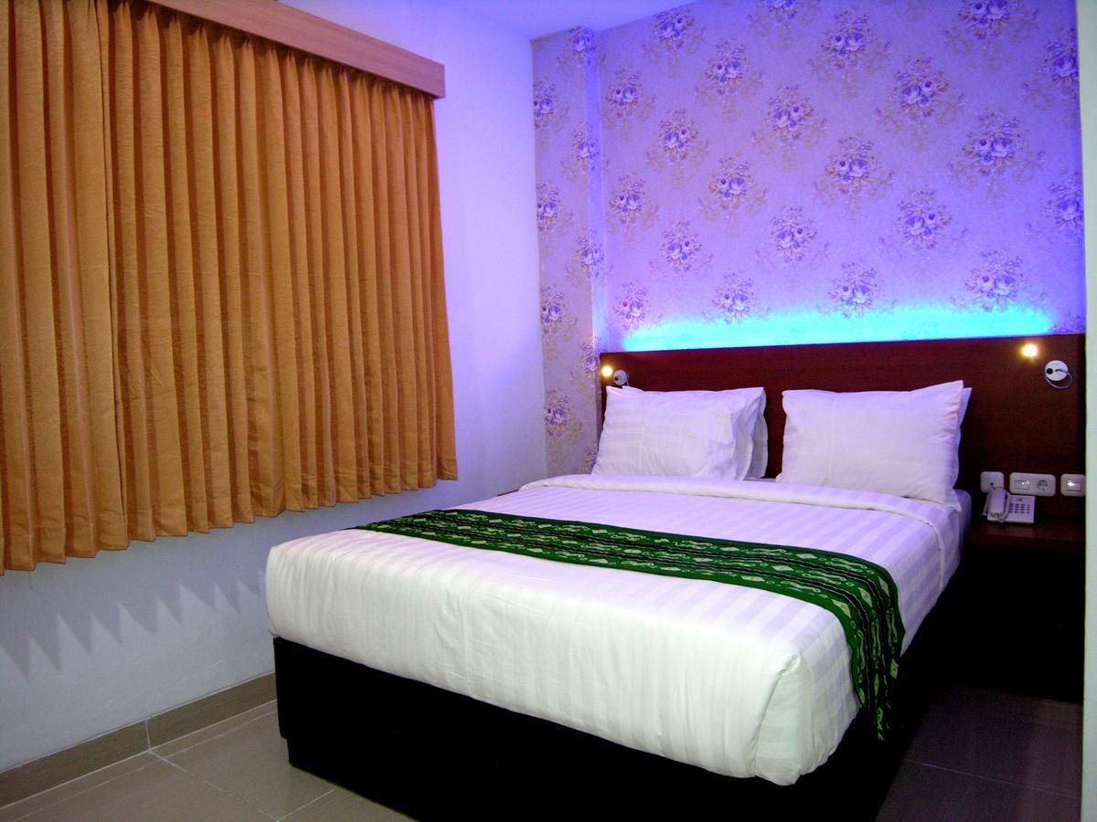 Hotel Delima Banjarmasin (South Kalimantan) Exterior foto